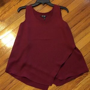 Nic + Zoe sleeveless shirt